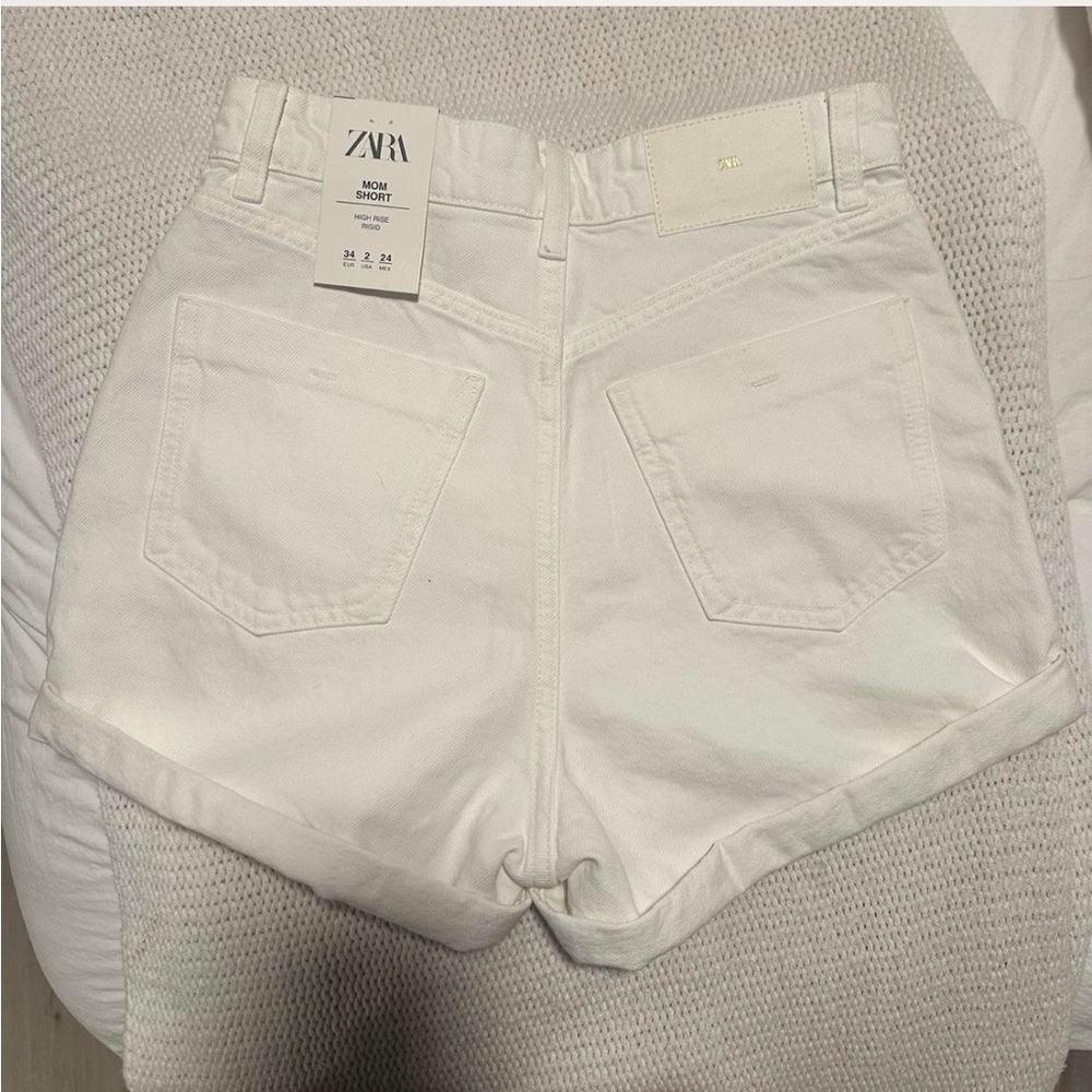Zara Shorts - Picture 2 of 4